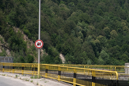 Technically, i was allowed to take a picture of the "no pictures" sign.